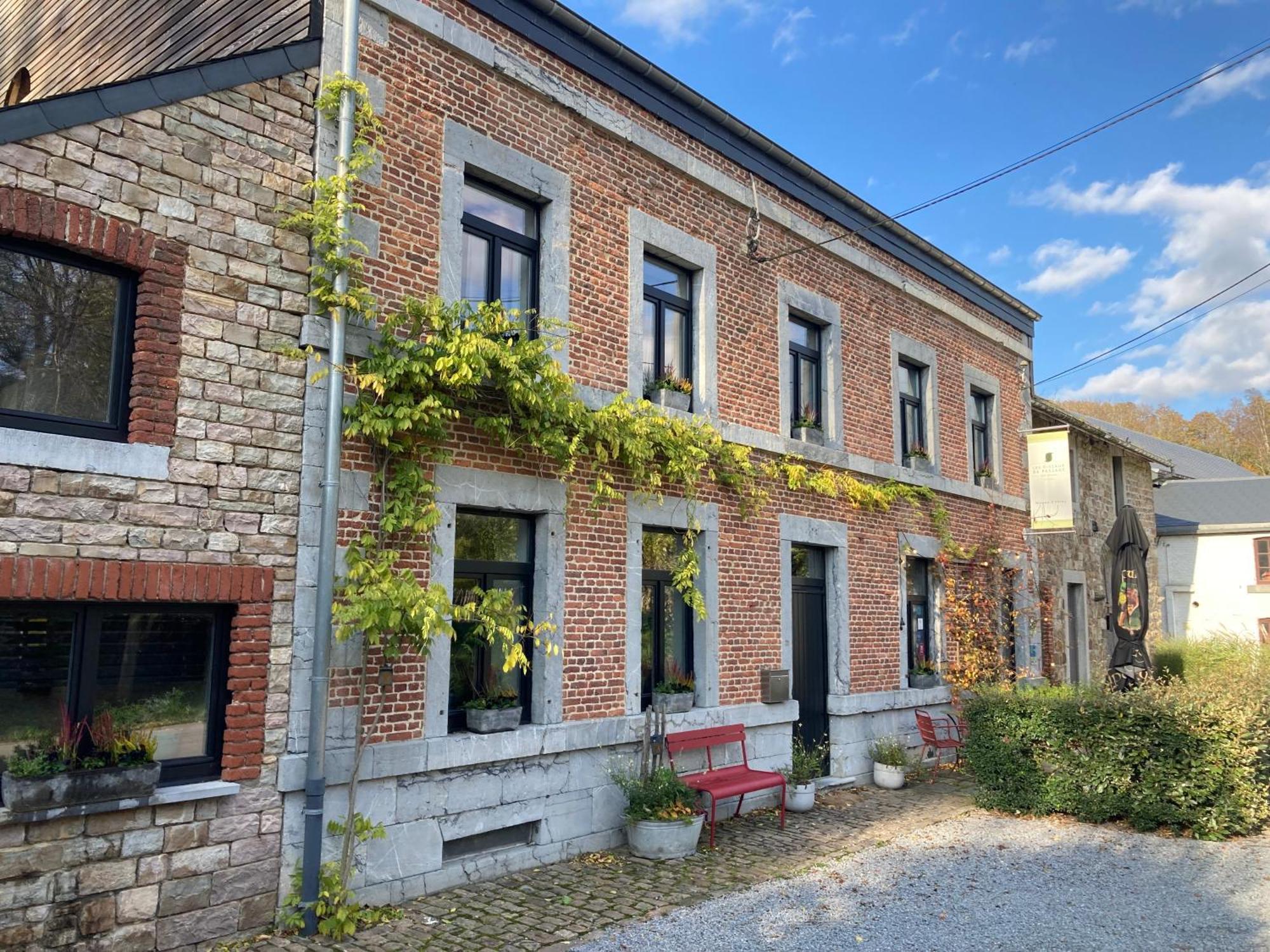 B&B Les Oiseaux De Passage Harre Exterior foto